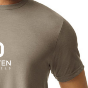 เสื้อยืดผู้ชาย Men Slate CVC ผ้าคอตตอนผสมเนื้อนุ่ม คอกลม แขนสั้น ระบายอากาศได้ดี เหมาะสำหรับใส่ทุกวัน รับสั่งทำ - Product Image 3