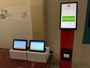 Kiosco Interactivo de Gestión de Colas y Señalización Digital, con Gestión Basada en la Nube |   AT-KIOSK- Disponible para OEM - Product Image 3