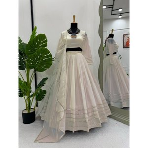 TREANDING TABBY ORGANZA IMPRESSION NUMÉRIQUE AVEC BORDURE EN DENTELLE TRAVAIL LEHENGA CHOLI AVEC DUPATTA BLANC - Product Image 1