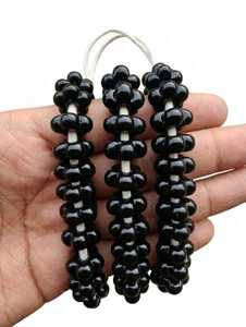 Cuentas de Vidrio con Forma de Flor |   Cuentas Africanas de Comercio con Rayas de Arcoíris de 15mm-55mm, Set en Caja para la Fabricación de Joyería, FIRDOS EXPORTS Uttar Pradesh - Product Image 3