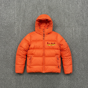 Chaqueta Acolchada con Capucha para Hombre, Color Naranja, Cortavientos, Informal, para Invierno, Corte Regular, Cierre de Cremallera, Patrón de Camuflaje, Algodón, Larga - Product Image 1