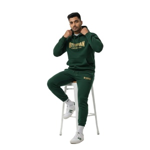 Conjunto de Sudadera con Capucha Verde Transpirable de Super Calidad para Hombre, Colores Personalizables, Diseño Sólido, Ropa Deportiva para Gimnasio y Entrenamientos - Product Image 1