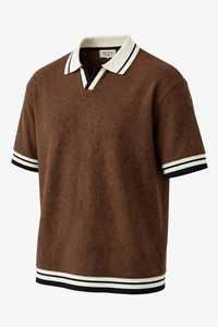 ONETEN APPARELS Camisa de Punto para Hombre, Manga Corta, Casual, Color Marrón Sólido, Cuello con Ribete, 100% Poliéster, Bordada, Transpirable - Product Image 3
