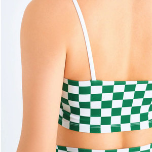 Ensemble 2 pièces short cycliste et crop top pour femme, vêtements de sport athlétiques assortis, vente en gros, fabricant OEM ODM sous marque privée - Product Image 4