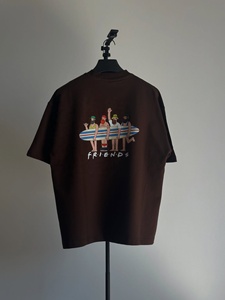T-shirt graphique vintage personnalisé délavé à l'acide, en coton épais 100 %, avec strass et impression intégrale majestueuse - Product Image 4