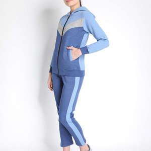 Conjunto Deportivo para Mujer, Estilo Nuevo, Secado Rápido, 100% Algodón, Tallas Grandes, Logotipo Personalizado, Ropa de Entrenamiento Deportiva, Talla Personalizada con Logotipo de 3 Tonos - Product Image 2