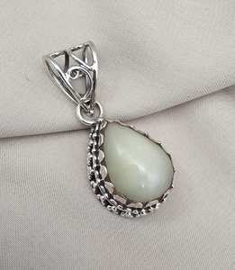 Pendentif en opale naturelle, argent sterling 925, bijoux en argent, cabochon en forme de poire, pierre précieuse faite à la main - Product Image 4