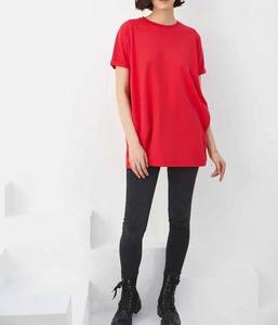 Camisetas Rojas Extra Grandes y Transpirables para Mujer, Ropa Femenina de Pakistán, Camiseta Holgada Moderna, Cómoda para Uso Diario - Product Image 4