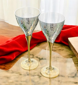 Nouveau Verre à Vin en Laiton au Design Attrayant, Finition Dorée, pour Restaurant, Bar, Hôtel, Verre à Vin au Prix de Grossiste - Product Image 4