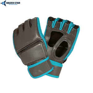 Gants de MMA DAIZEN STAR INTERNATIONAL en cuir avec fermeture auto-agrippante, poignées personnalisées, emballage sur mesure pour adultes en MMA et boxe - Product Image 4