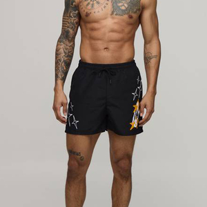 Pantalones Cortos de Algodón para Hombre con Estampado Personalizado, Diseño Gráfico Urbano, Estilo Casual con Cordón Ajustable hasta la Rodilla - Product Image 1