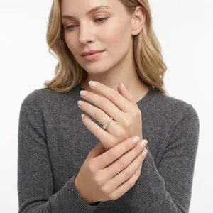 Anillo de compromiso y boda de oro rosa de lujo con diamantes cultivados en laboratorio de corte brillante, banda de semi-eternidad con engaste compartido, chapado en oro, certificado IGI - Product Image 1