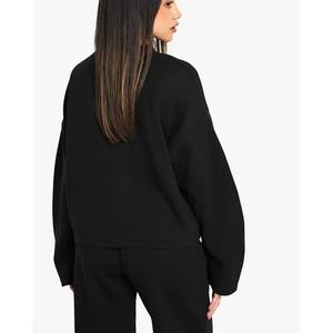 Sweat-shirt personnalisé Streetwear 400 GSM, grammage lourd, pull-over uni pour ensemble de survêtement assorti, haut de sport d'entraînement pour filles - Product Image 3