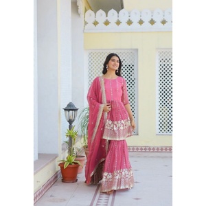 Costume indien Salwar Kameez de créateur pakistanais vêtements ethniques pour femmes en Georgette, broderie à la main - Product Image 1