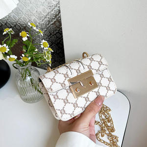 New 2025 Retro Printed Purses and <b>Handbags</b> Female 2025 Luxury <b>Chain</b> Mini Crossbody Bags for Women - Product Image 4