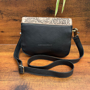 Tas selempang kulit jahitan tangan Bohemian untuk wanita rambut Barat pada kulit sapi dompet rumbai tas pola bunga timbul