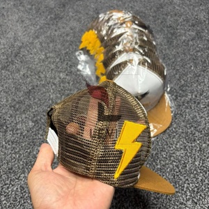 Gorras Trucker Bordadas Duraderas al por Mayor de la Industria Levi OEM, MOQ Bajo, Gorra Trucker de Alta Calidad, Personaliza tu Propio Diseño de Logotipo, Malla - Product Image 4