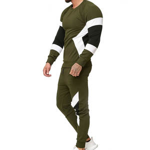 Eleva tu estilo con chándales de primera calidad, ropa personalizada con serigrafía, pantalones deportivos apilados y chándales. - Product Image 4