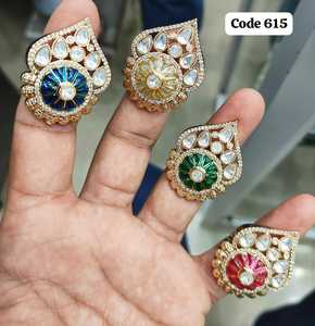 Anillo Ajustable de Lujo Chapado en Oro con Diseño de Pavo Real y Paisley Kundan para Mujer |   Anillo de cóctel llamativo con diamantes americanos y esmalte CZ | - Product Image 1