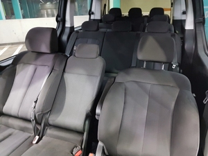 HYUNDAI STARIA PU082820 2023, Minivan Espaciosa para Familias, Usada, Bajo Kilometraje, Confiable, Seminueva - Product Image 4