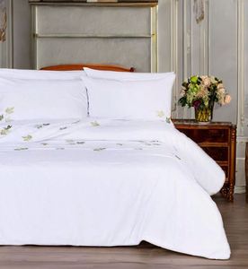 Wholesale Custom Cotton Satin Bedding Sets Embroidered Pretty Leaves <b>Duvet</b> <b>Cover</b> Pillowcases Wearable for Home Hotel Wedding - Product Image 1