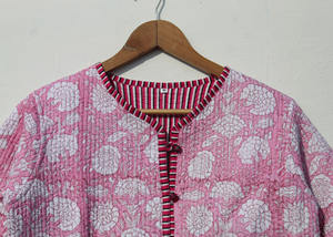 Chaquetas bohemias acolchadas con estampado floral, hechas a mano, de algodón, estilo floral, para otoño e invierno, abrigo reversible, regalo para ella. - Product Image 3