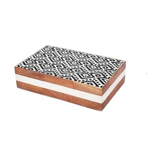 Boîte de présentation de bijoux en résine imprimée Wabi-Sabi, peinte à la main, durable, avec couvercle, pour la décoration de la maison et du bureau en Europe, rangement et cadeaux - Product Image 3