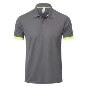 Chemises décontractées unies pour hommes grandes tailles OEM, logo personnalisé, boutonnées, haute qualité, 100 % polyester tricoté, respirantes, manches courtes - Product Image 3
