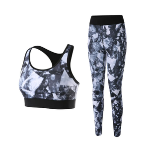 Factory Made Women's Professional Gym Sports Wear <b>Leggings</b> & Bra Breathable 2 Piece Sets Above Knee Yoga <b>Leggings</b> Set Seamless - Product Image 3