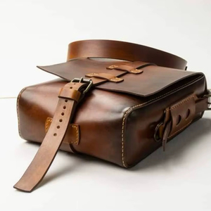 Bolso Bandolera de Cuero Genuino Elegante con Cadena, Pequeño Bolso de Hombro con Correa Ajustable y Cierre de Cremallera, Nueva Moda - Product Image 2