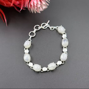 Bracelet en argent sterling avec pierre de lune naturelle, plaqué rhodium, bijoux faits à la main pour femmes, cadeau pour elle - Product Image 1
