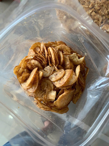 Chips de Plátano Crujientes Secos de Alta Calidad, Fritos al Vacío, Fabricante a Granel, Proveedor de Exportación de Vietnam - Product Image 4