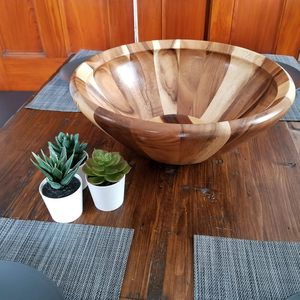 Grand saladier en bois d'acacia fait main, bol surdimensionné pour salades et fruits, centre de table rustique pour cuisine et salle à manger - Product Image 5