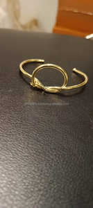 Bracelet réglable en laiton Urban Glam Bracelet de manchette pour femme fabriqué à la main pour un look moderne et chic - Product Image 4