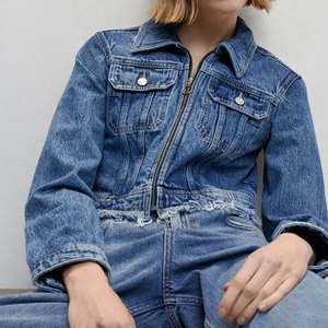 Women's Cropped Denim Trucker Jacket With Frayed Hem Zipper Closure Full Sleeve Turn-down Collar Autumn Style - Product Image 4