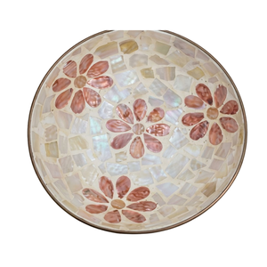 Vente en gros de bols en coquille de noix de coco gravés modernes, artisanaux, durables, uniques, polis, écologiques et d'art maîtrisé - Product Image 1