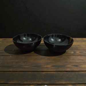 Assiette de service en corne de buffle noir foncé, finition haut de gamme, artisanale, 6,5 pouces de diamètre, polie naturellement, classique, décorative pour les fêtes - Product Image 1