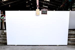 Dalles de quartz onyx de Bali pour comptoirs, plans de travail et îlots de cuisine - Product Image 2