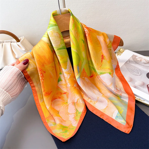 Pañuelos de seda con estampado floral, pañuelos cuadrados de moda para mujer, hiyabs de lujo, pañuelos elegantes para el cuello, chales y envolturas. - Product Image 5