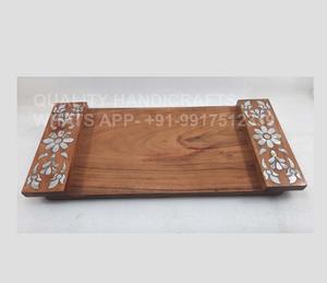Bandeja árabe de madera con incrustaciones de nácar, herencia del Medio Oriente, auténtica artesanía cultural decorativa. - Product Image 3