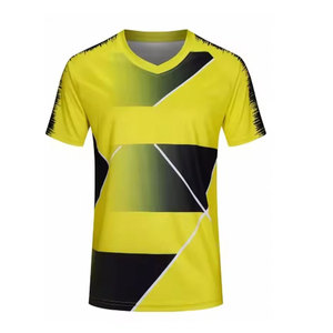 Ropa Deportiva de Fútbol Personalizada, Fabricante de Uniformes Profesionales para Equipos, Proveedor de Ropa de Fútbol, Camiseta de Fútbol Premium en Talla Adulto - Product Image 1