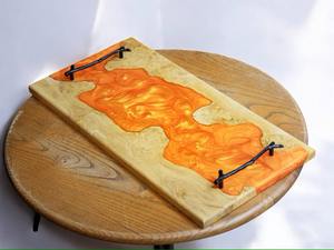 ถาดไม้และเรซิ่น อีพ็อกซี่เรซิ่น, ถาดชีสเรซิ่นอีพ็อกซี่, ของขวัญแต่งงานแบบสั่งทำพิเศษ, ของขวัญทำมือ, ของขวัญขึ้นบ้านใหม่ - Product Image 5