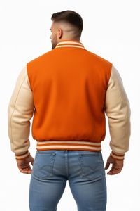 Blouson Bomber Unisexe Personnalisable Lettre « R » – Style Letterman Orange & Crème avec Patch Chenille pour Équipes et Marques - Product Image 5