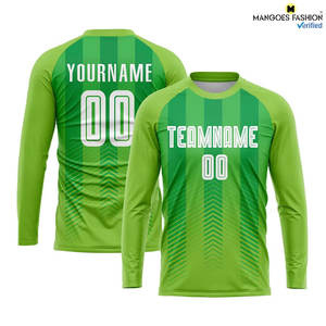 Maillot de football personnalisé dynamique vert néon et blanc-vert Kelly, coupe régulière, short assurant une liberté de mouvement illimitée - Product Image 3