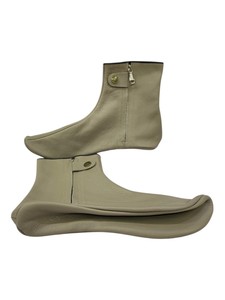 Chaussettes-pantoufles d'hiver décontractées en cuir véritable pour hommes et femmes, antidérapantes, chaudes pour l'intérieur, fabrication OEM en gros par Triotake Industry - Product Image 1