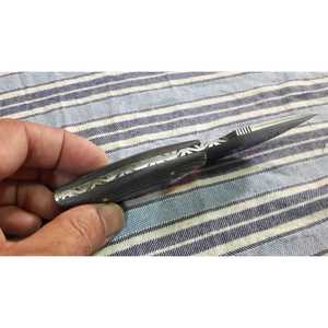 Lames de chasse affûtées pour un épluchage propre de la peau, une découpe précise et une manipulation stable sur terrain accidenté. - Product Image 5