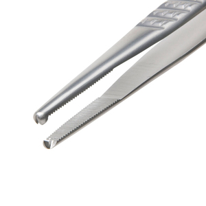 Pinces à pouce de qualité supérieure pour les procédures chirurgicales et cliniques - Product Image 3