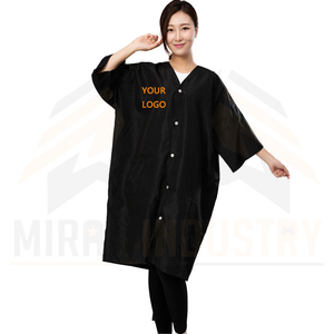 Combinaison de travail unisexe noire en polyester imperméable, coupe-vent et respirante, confortable, impression de logo par transfert thermique, service OEM - Product Image 1
