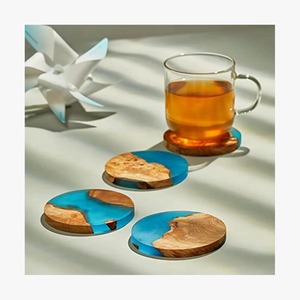 Posavasos y Alfombrillas de Resina y Madera Hechos a Mano por Artesanos Indios, Diseño Clásico y Duradero, Personalizados para Cocina, Oficina y Comedor - Product Image 3