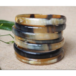 Pulseras de Cuerno Crudo EarthRoot, Brazaletes Tribales Orgánicos con Acabado Mate, Joyería Artesanal Premium de Búfalo, Set Étnico Natural - Product Image 3